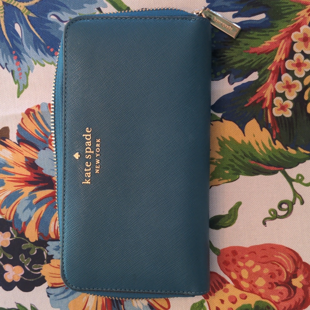 Kate Spade blue pebble leather wallet